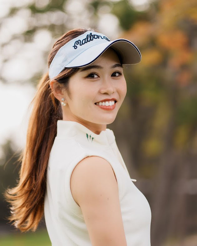SAYAKA KISHI の写真